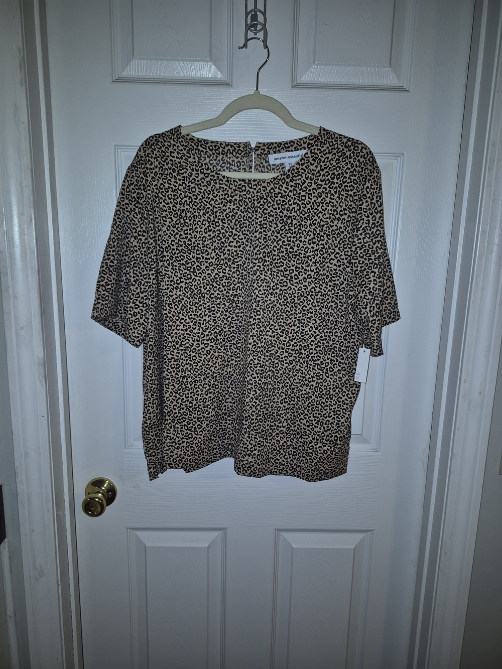 Amazon Women's Short Sleeve Leopard Print Top - Beige & Black